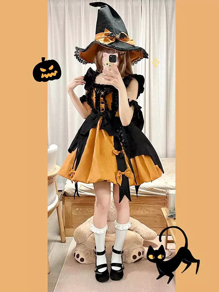 かわいいハロウィンのコス衣装